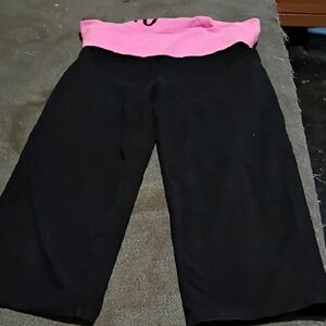 Victoria's Secret Black Capris with Pink Waistband-706144